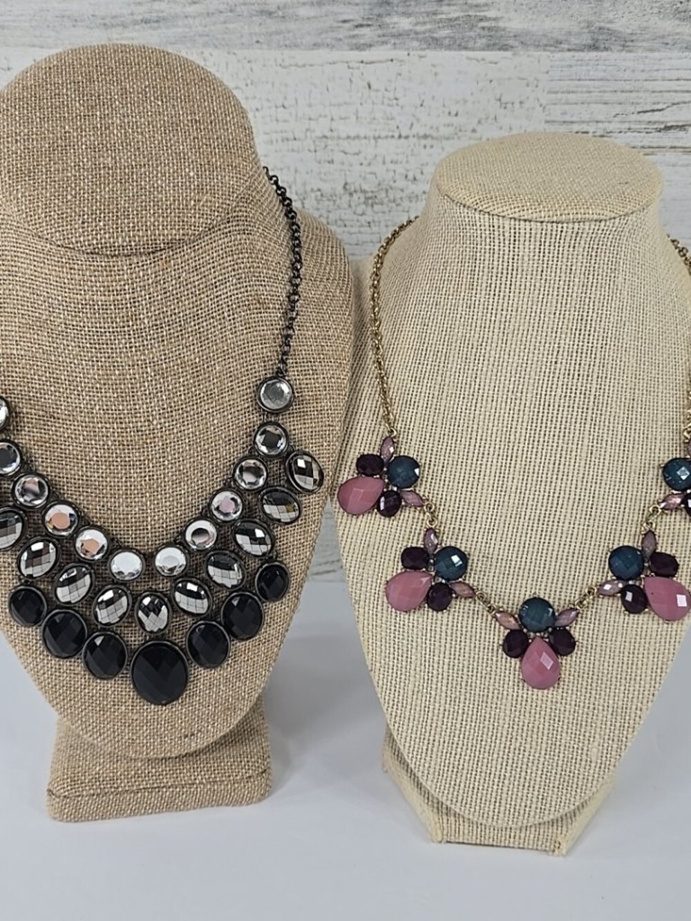 Jewelry Lot 2pc Statement Bib Necklaces Pink Floral + Silver Black Circle *VGC*.